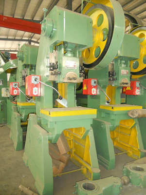 淄博圣川機(jī)床制造 JB23-12T 普通型可傾壓力機(jī)產(chǎn)品詳解與圖片展示